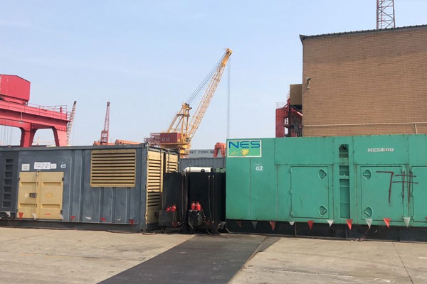 江孜发电机出租空气滤清器的清洁频率是多少？